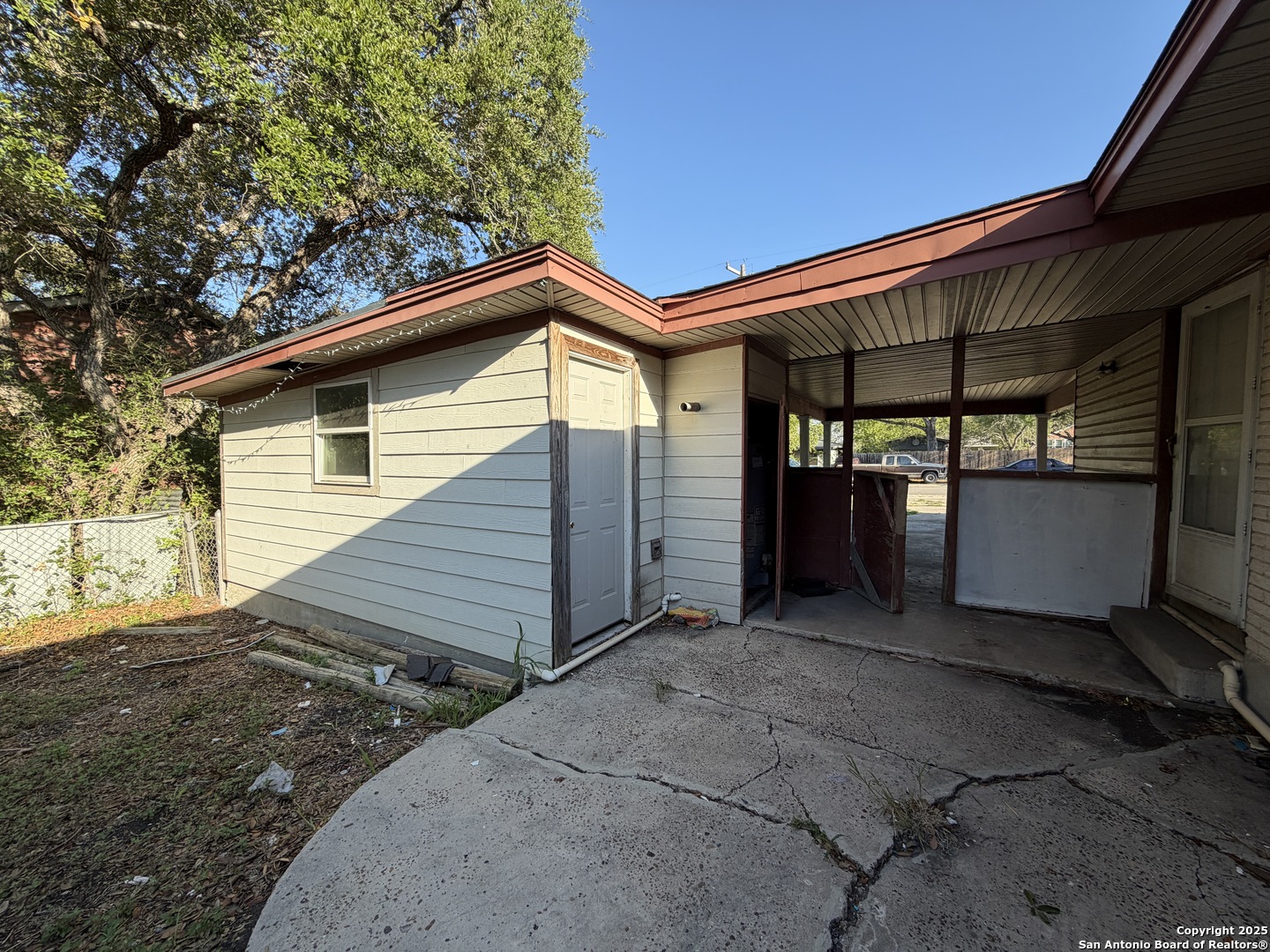 218 Graham Kenedy TX 78119
