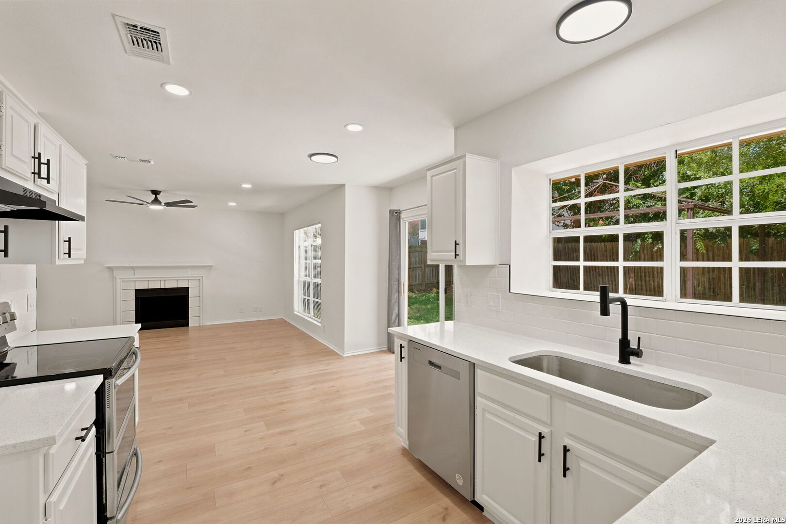 333 Sunrose Lane Cibolo TX 78108