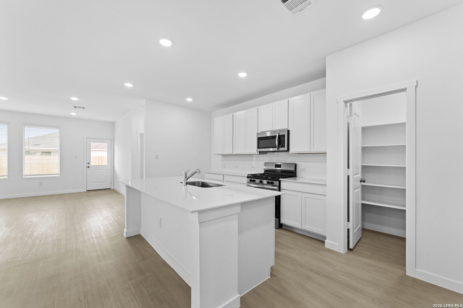 4642 Legacy Trail Von Ormy TX 78073
