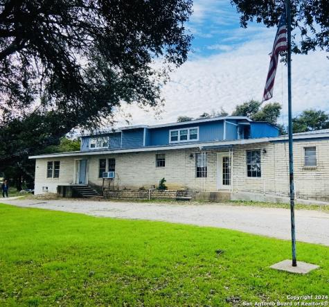 1201 Oblate Drive Canyon Lake TX 78133