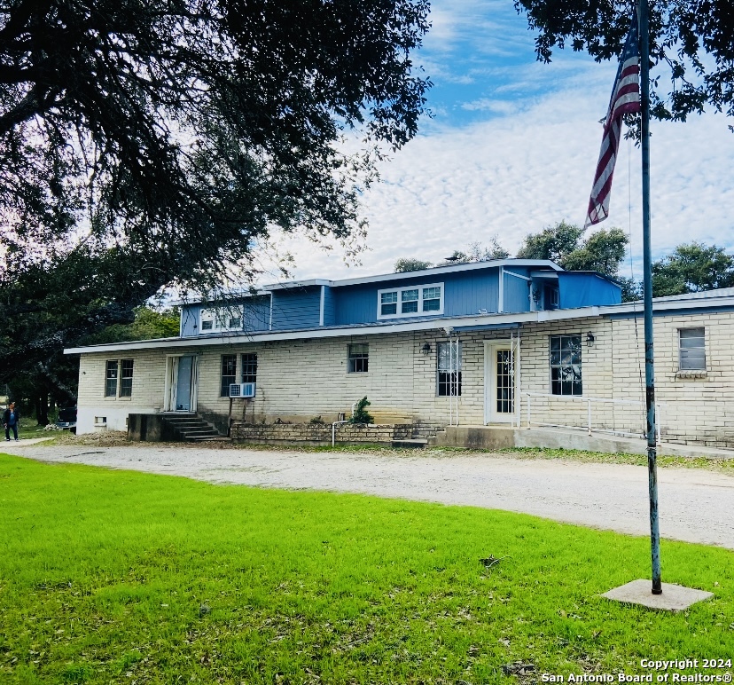 1201 Oblate Drive Canyon Lake TX 78133