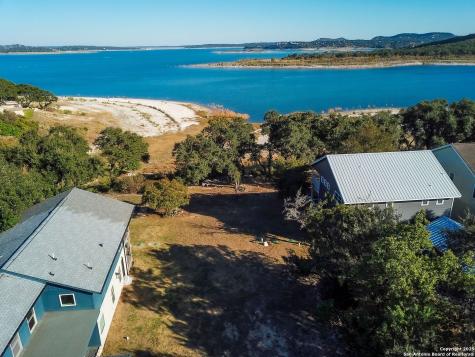 864 Lakebreeze Drive Canyon Lake TX 78133
