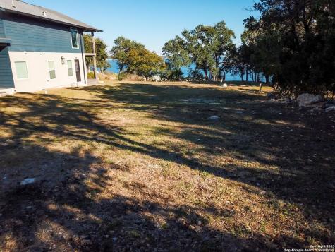 864 Lakebreeze Drive Canyon Lake TX 78133
