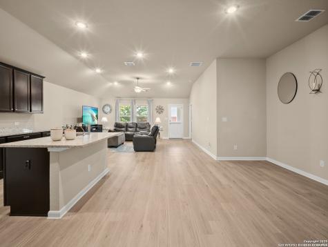 4311 Southton Woods San Antonio TX 78223