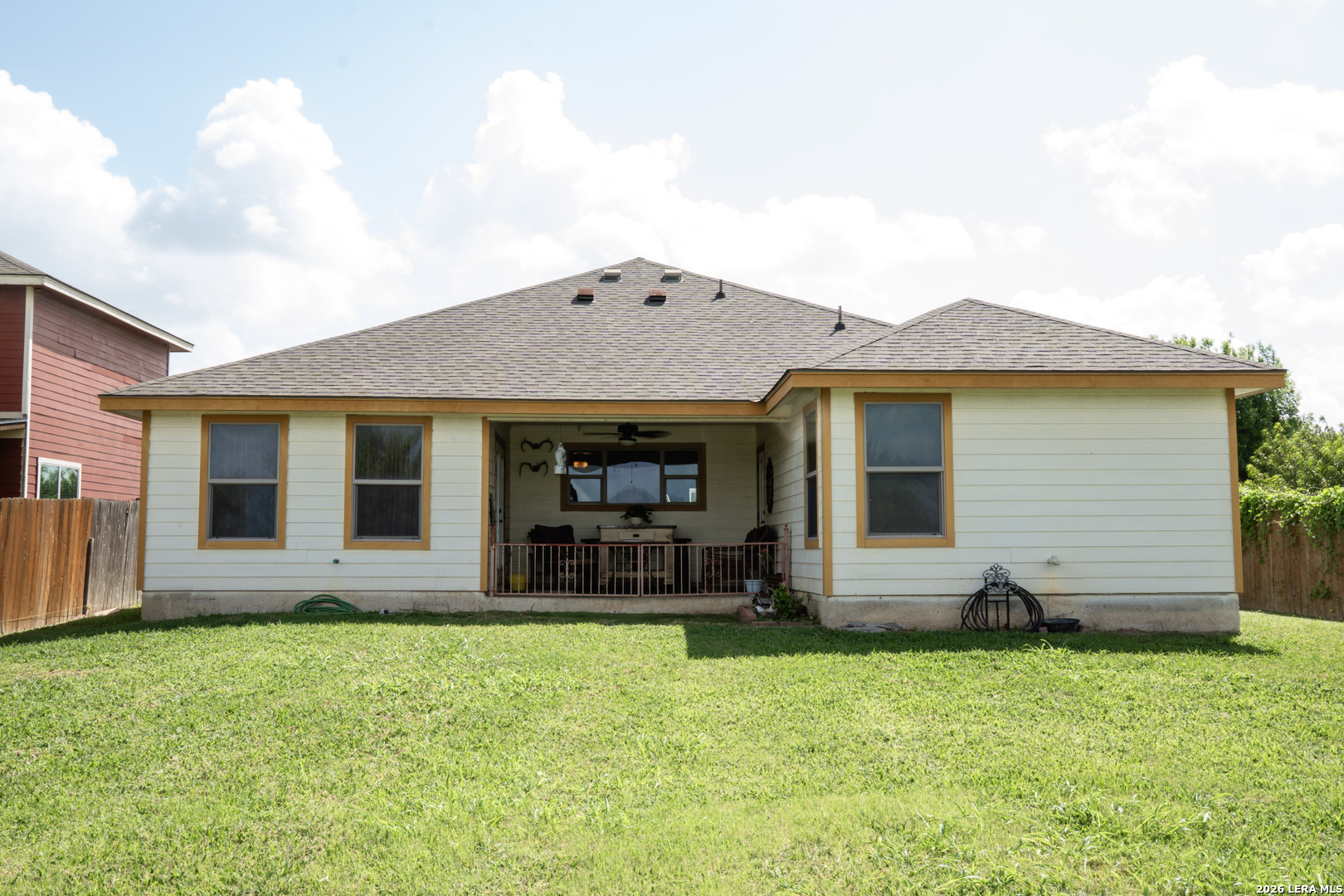 518 Indian Crossing Jourdanton TX 78026