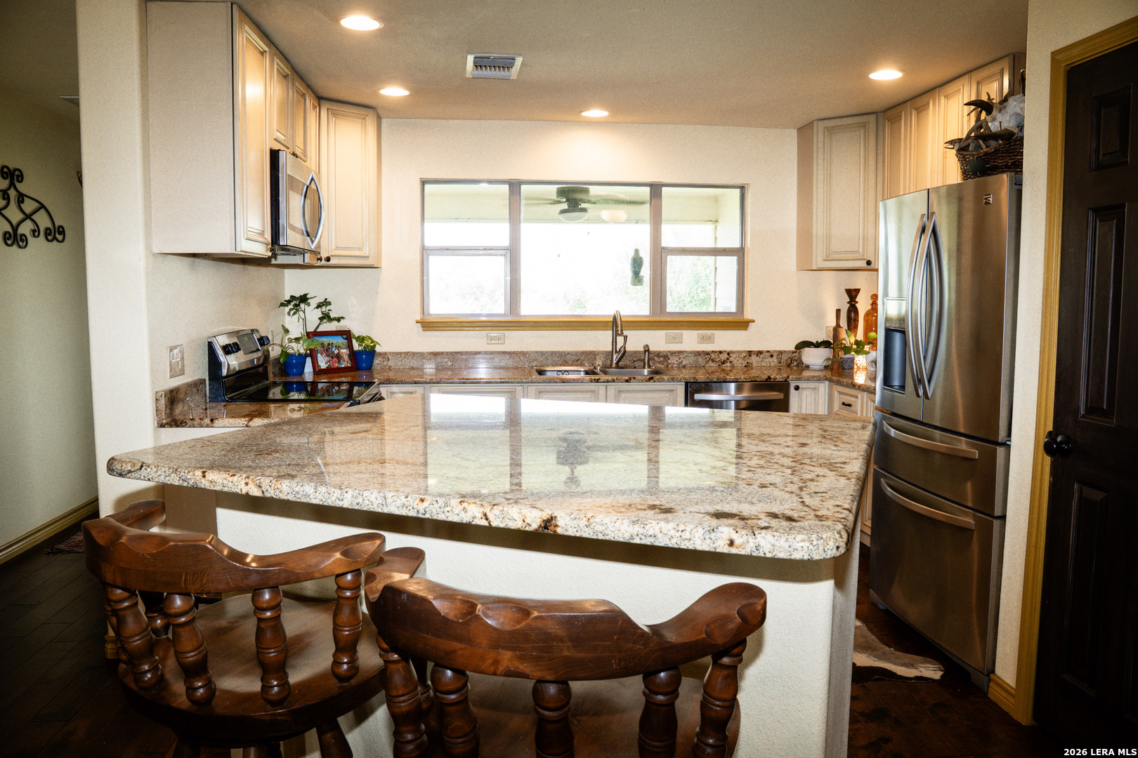 518 Indian Crossing Jourdanton TX 78026