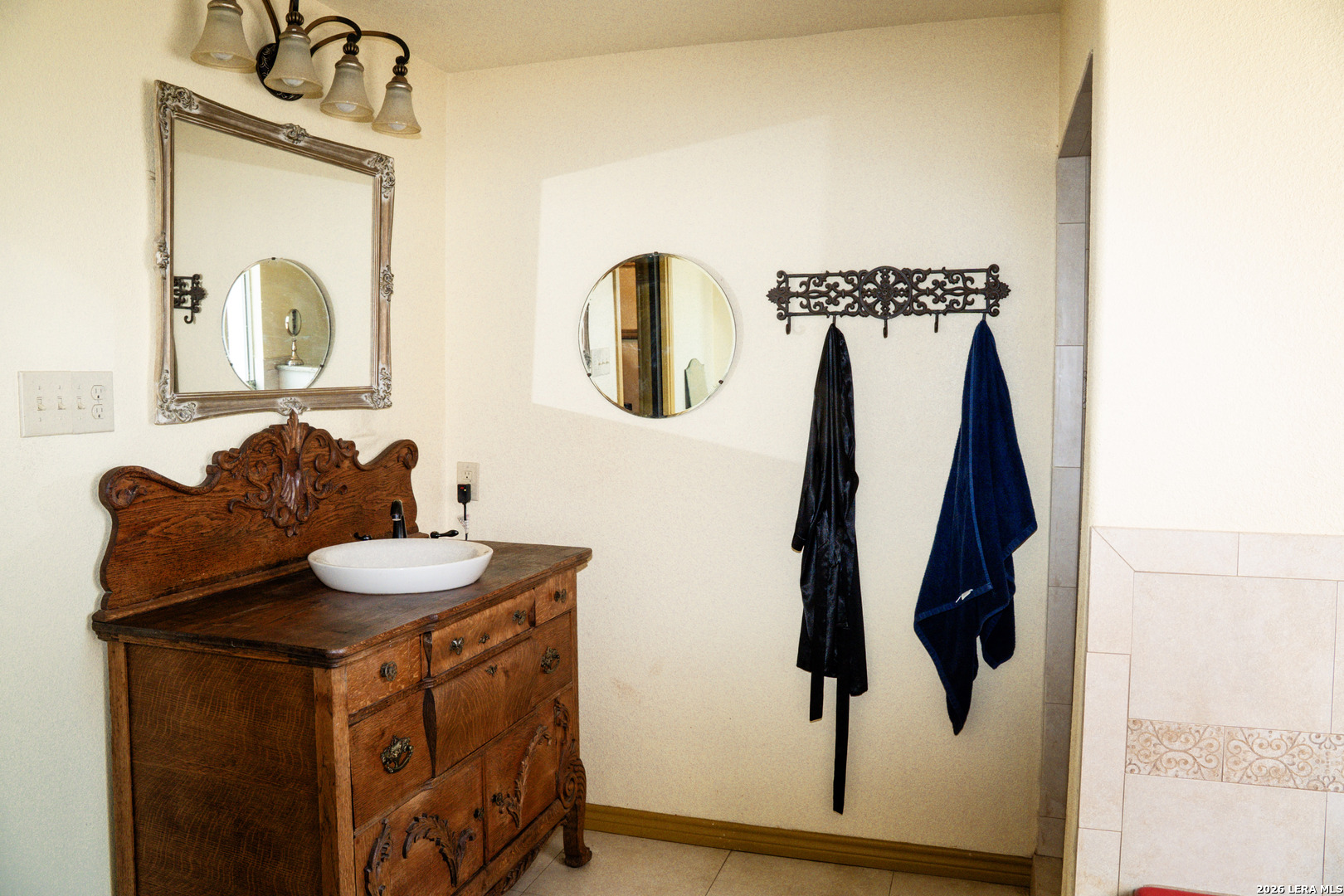 518 Indian Crossing Jourdanton TX 78026