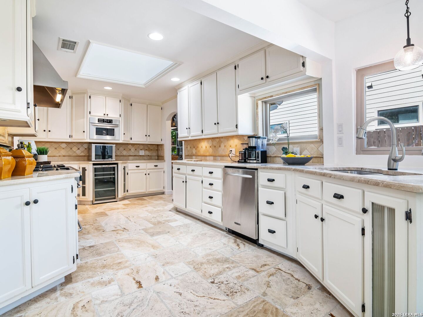 1109 Wiltshire Avenue Terrell Hills TX 78209