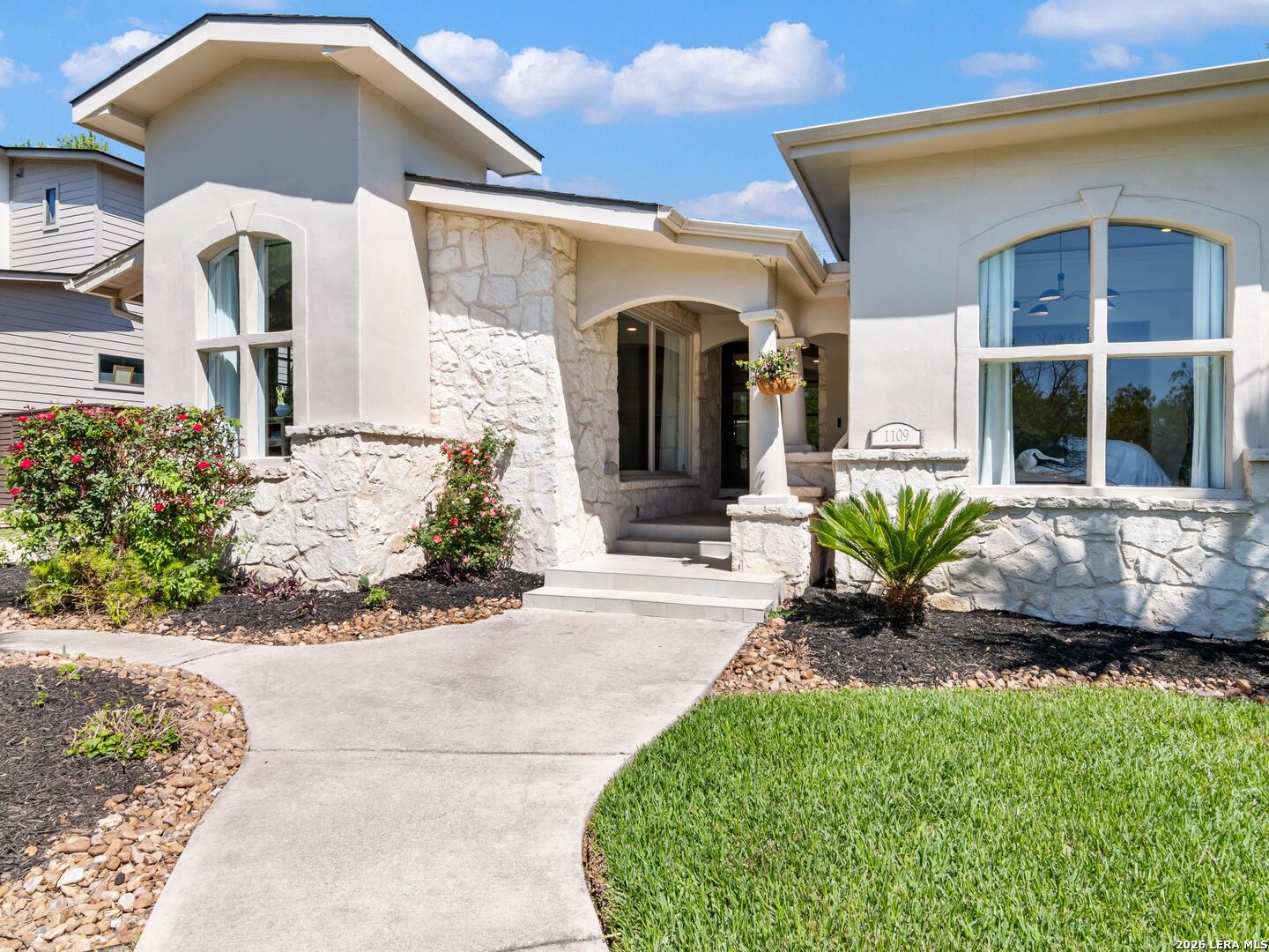 1109 Wiltshire Avenue Terrell Hills TX 78209