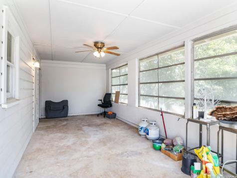 1109 Wiltshire Avenue Terrell Hills TX 78209