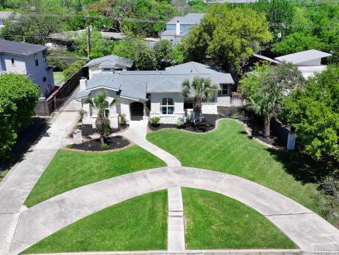 1109 Wiltshire Avenue Terrell Hills TX 78209