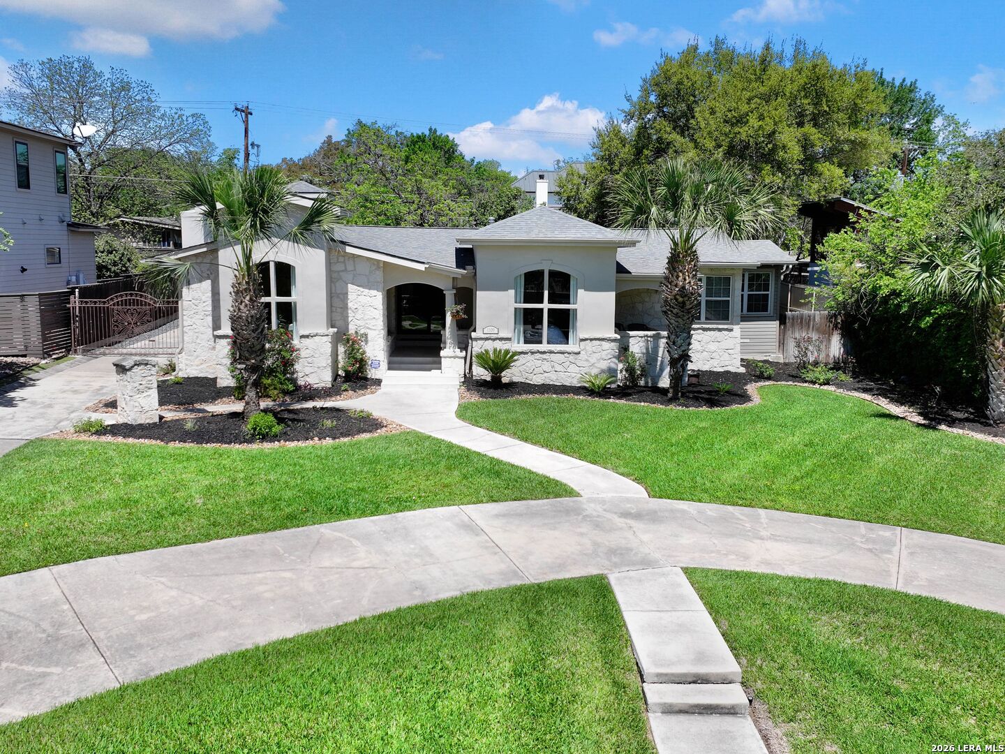 1109 Wiltshire Avenue Terrell Hills TX 78209