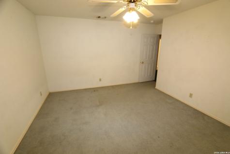 115 Country Lane Castroville TX 78009