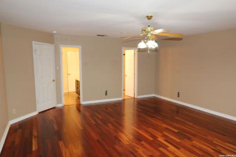 115 Country Lane Castroville TX 78009
