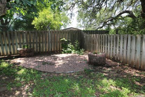 115 Country Lane Castroville TX 78009