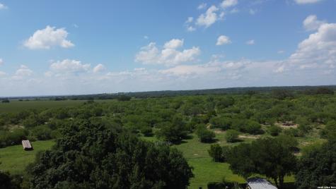 115 Country Lane Castroville TX 78009