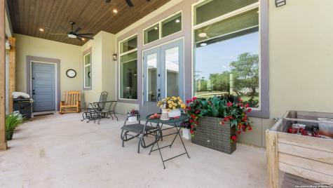 924 Annabelle Avenue Bulverde TX 78163