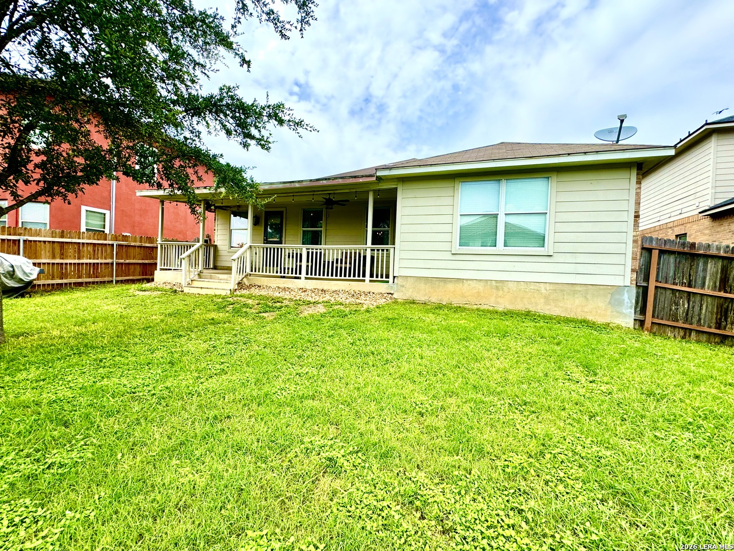 1106 Seven Iron San Antonio TX 78221