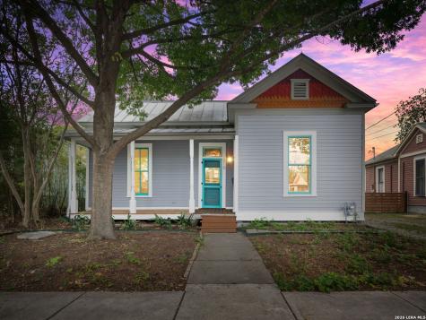 318 Sadie Street San Antonio TX 78210
