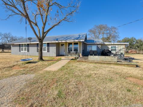 14110 Us Highway 87 S Adkins TX 78101
