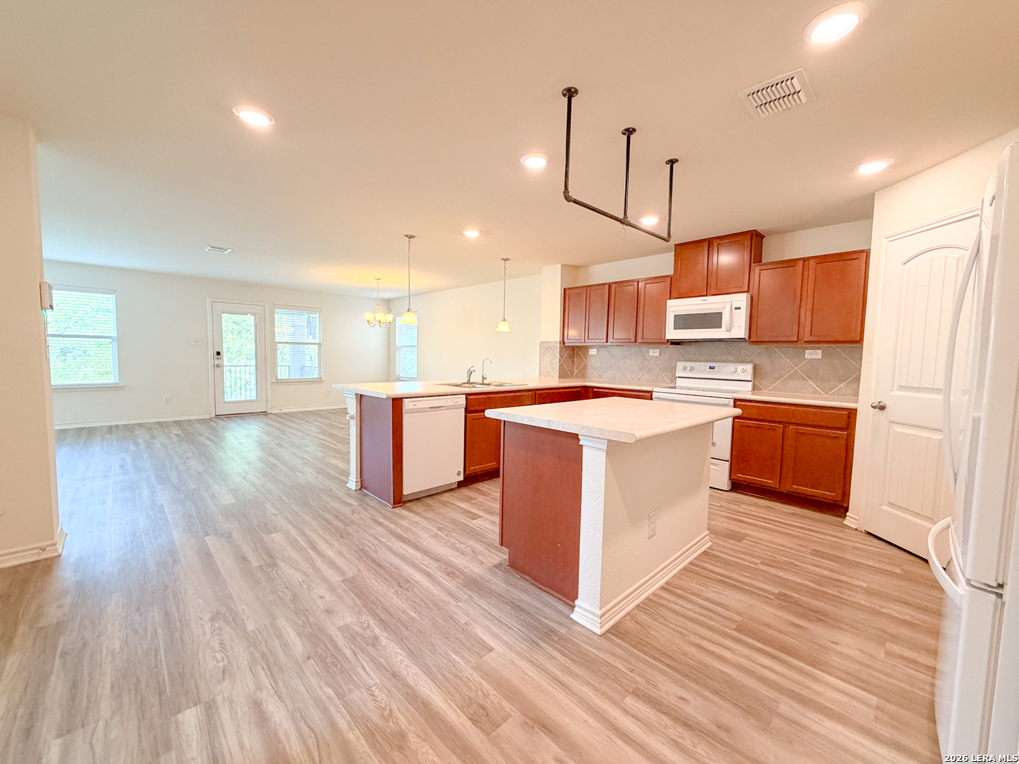 1311 Hawk Court San Antonio TX 78245