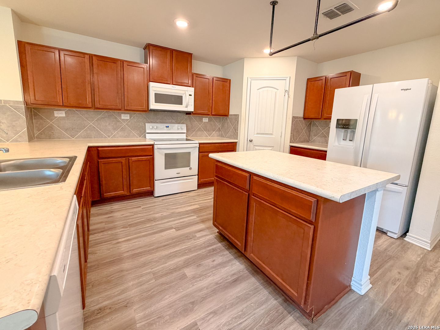 1311 Hawk Court San Antonio TX 78245