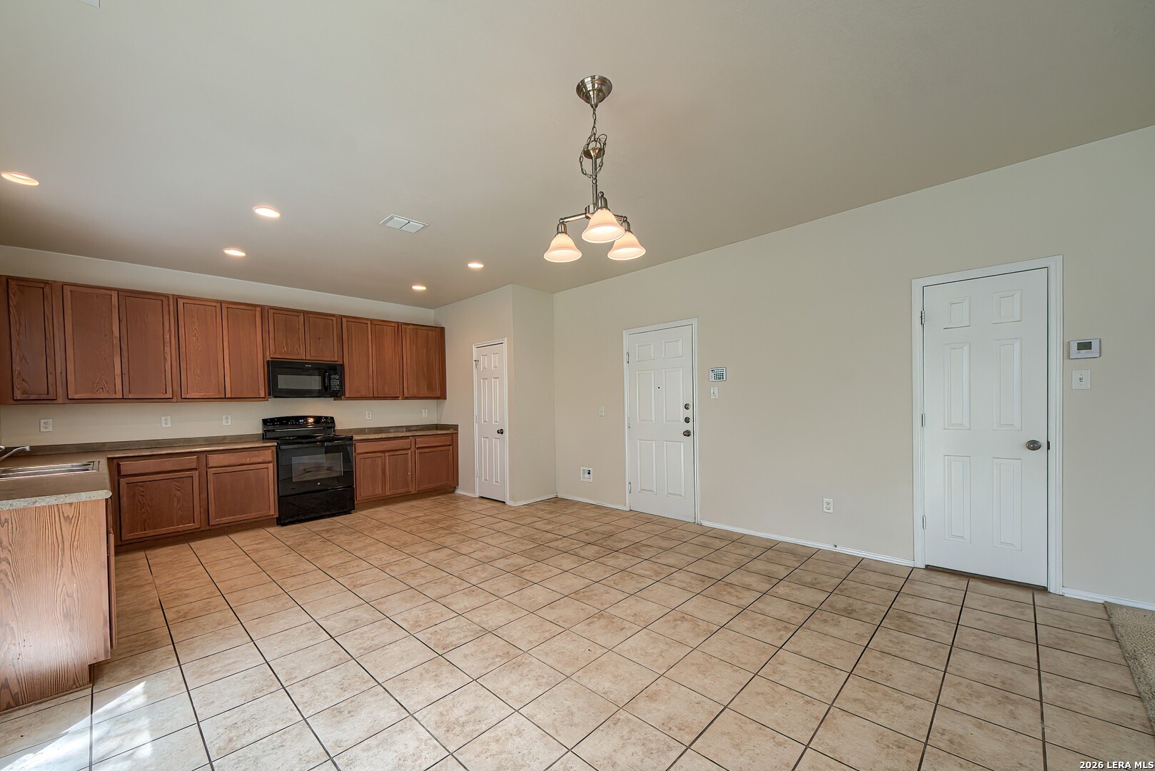 6618 Woodbell Live Oak TX 78233
