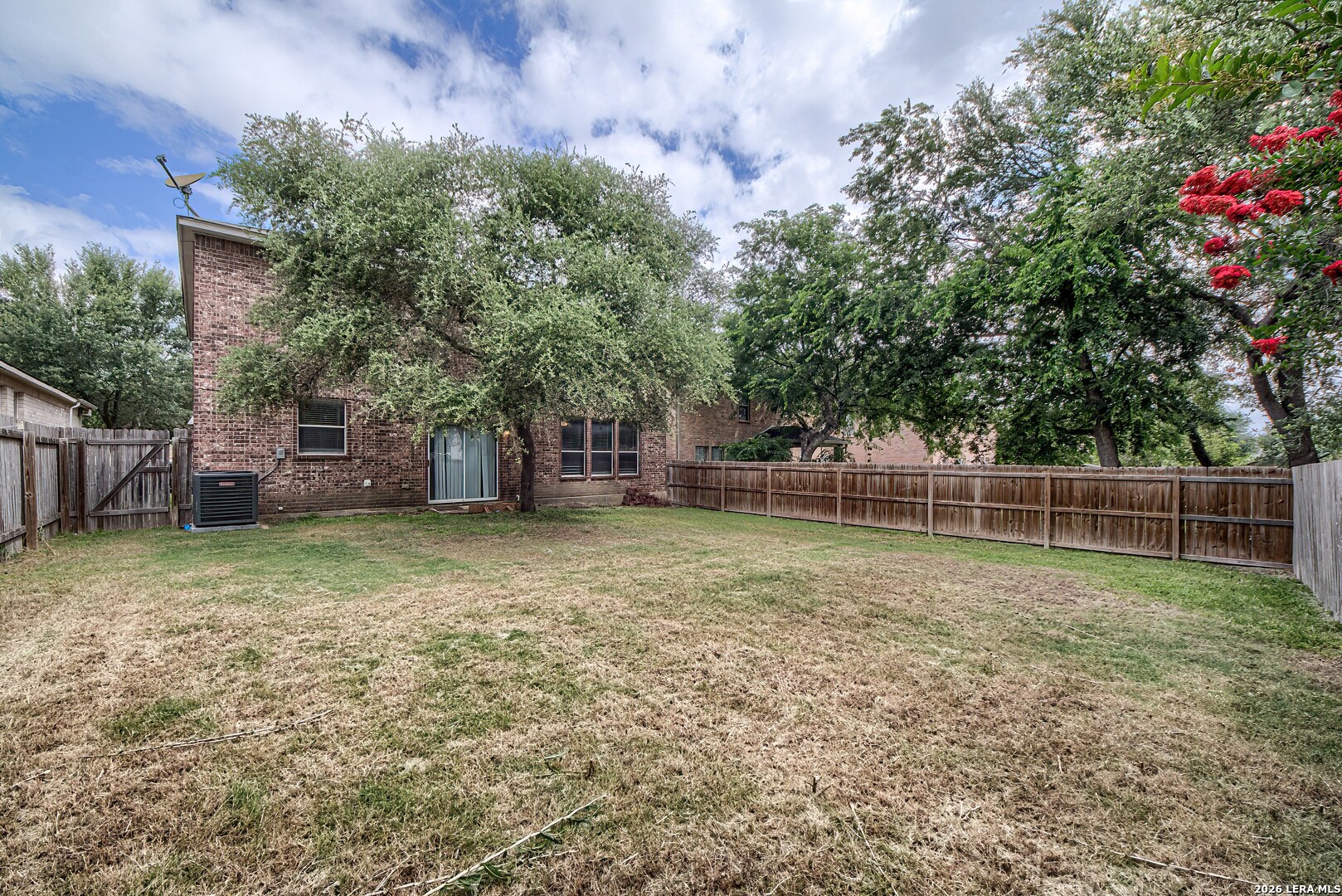 6618 Woodbell Live Oak TX 78233