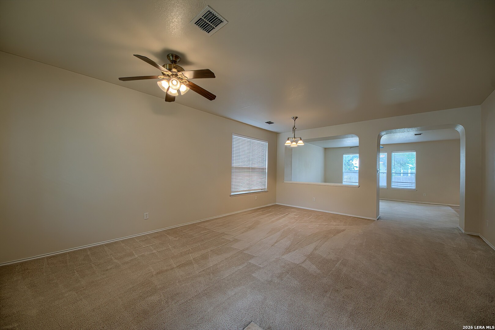 6618 Woodbell Live Oak TX 78233