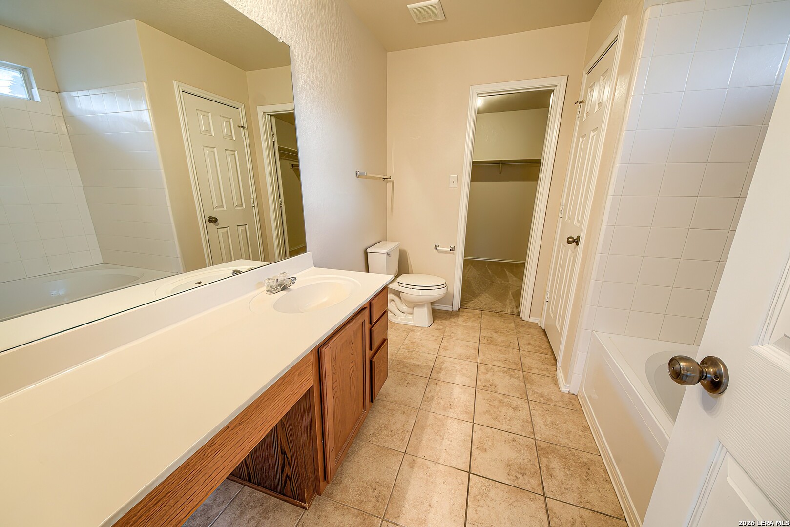 6618 Woodbell Live Oak TX 78233