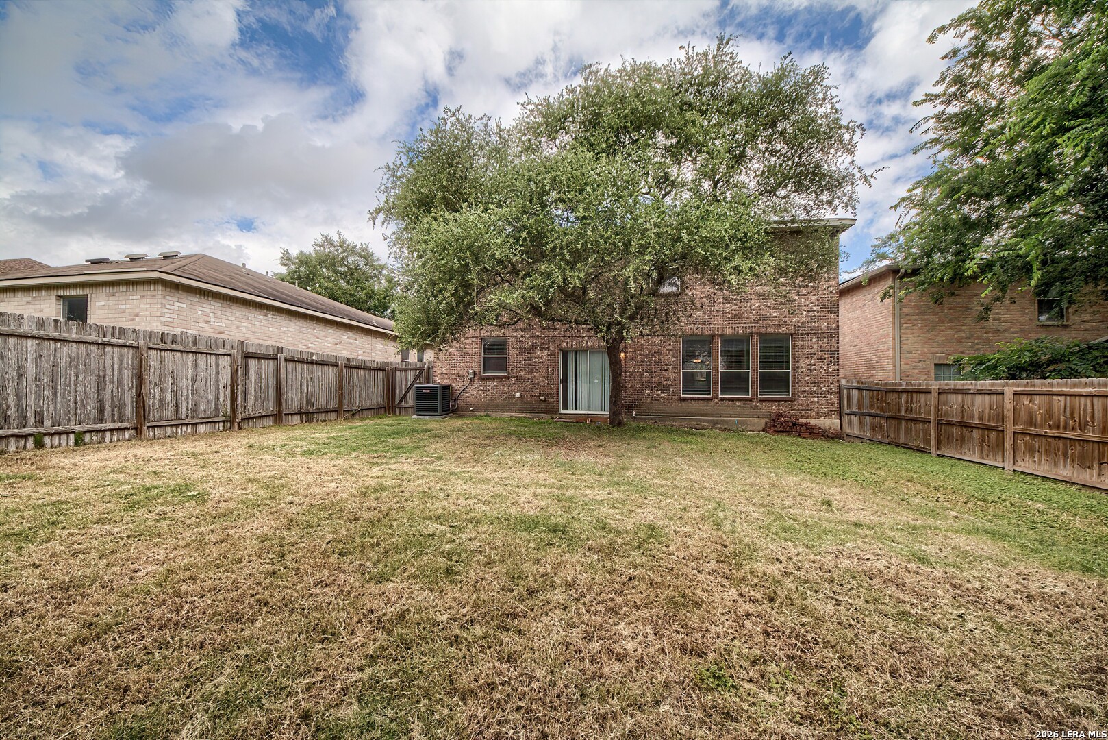6618 Woodbell Live Oak TX 78233