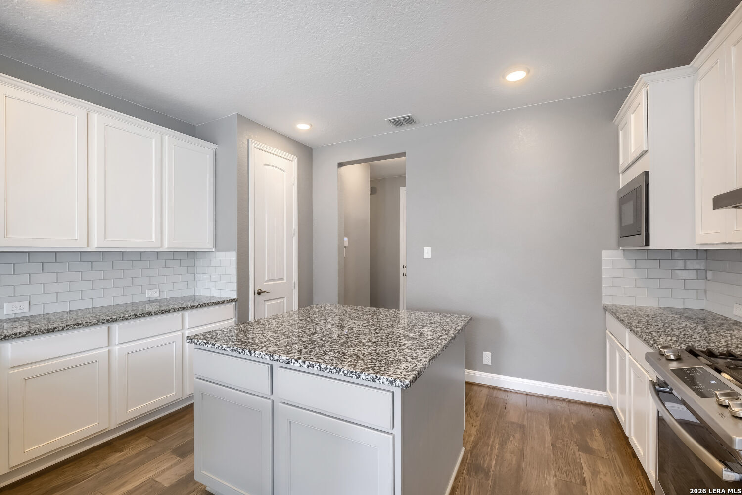647 Mission Hill Run New Braunfels TX 78132