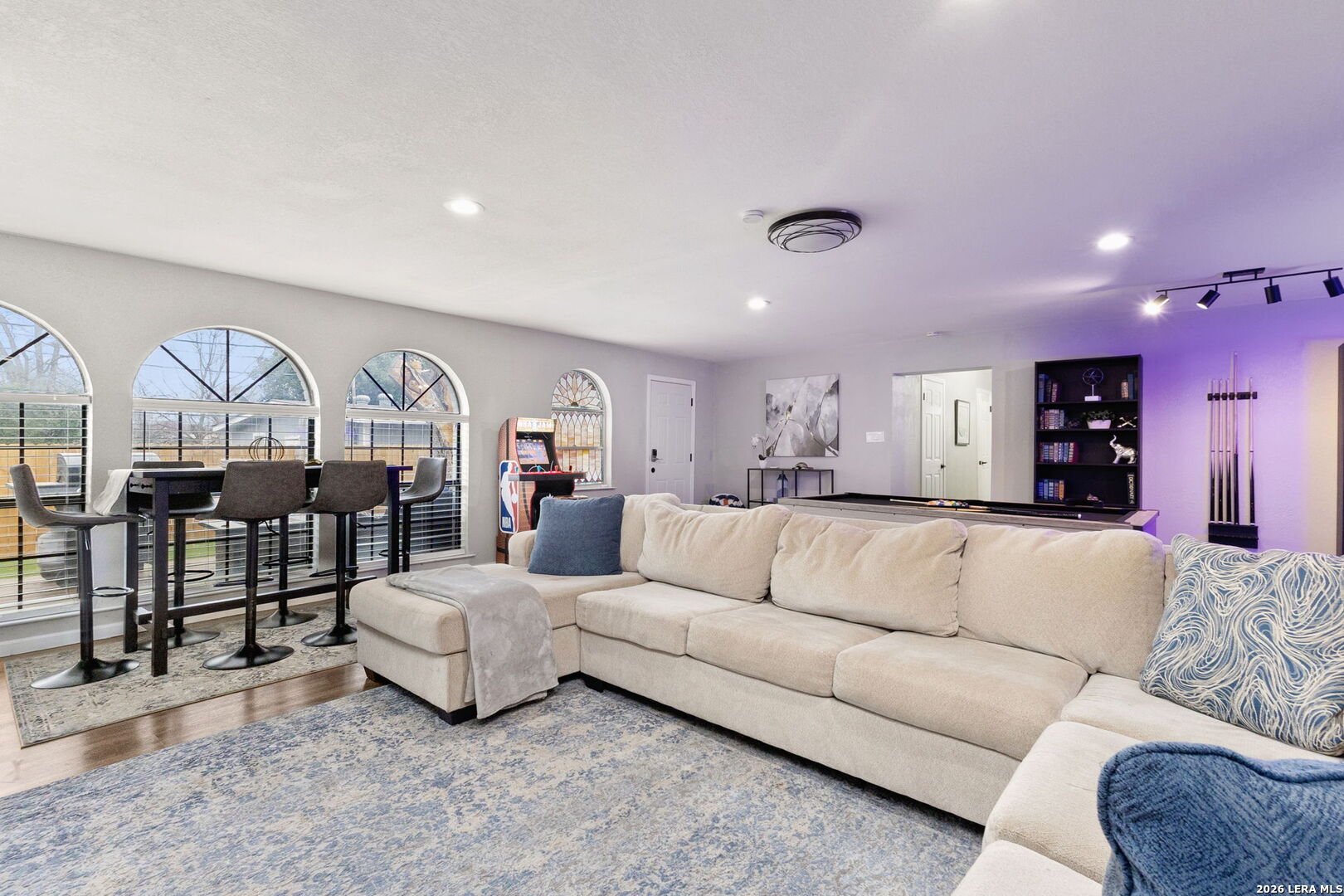 607 Redcliff Drive San Antonio TX 78216