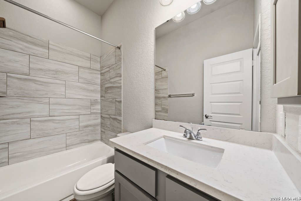 3105 High Meadow Seguin TX 78155