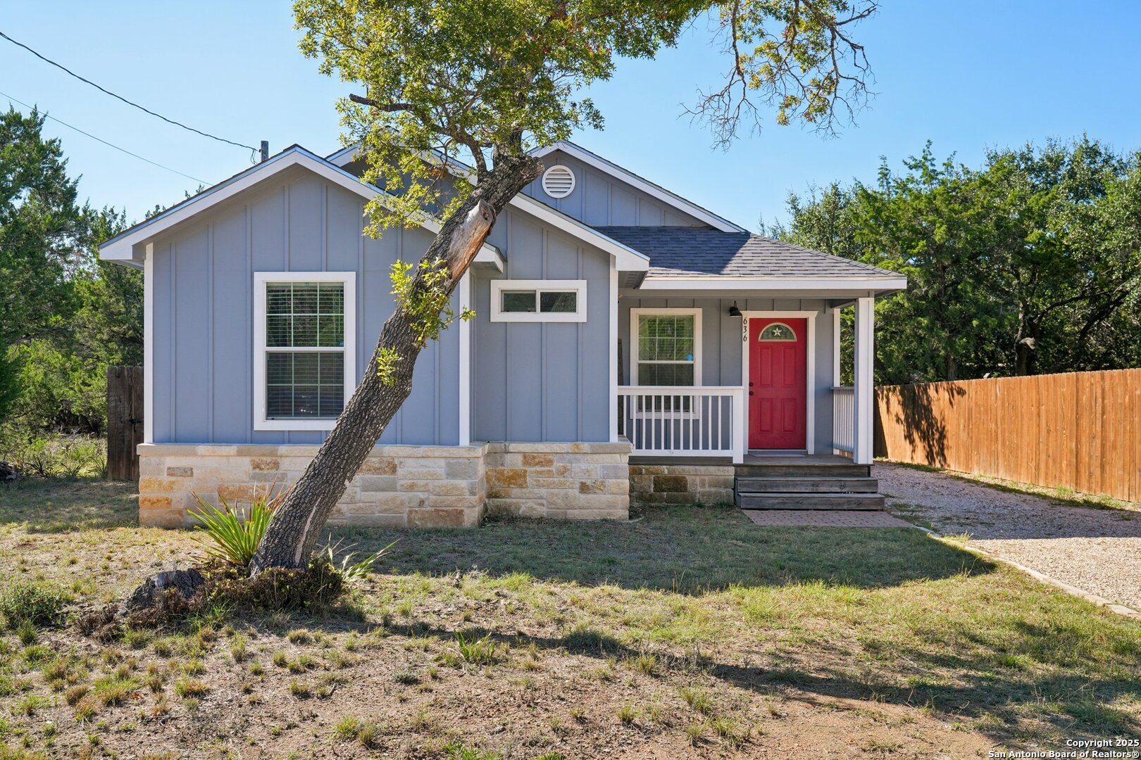636 Skyline Drive Bandera TX 78003