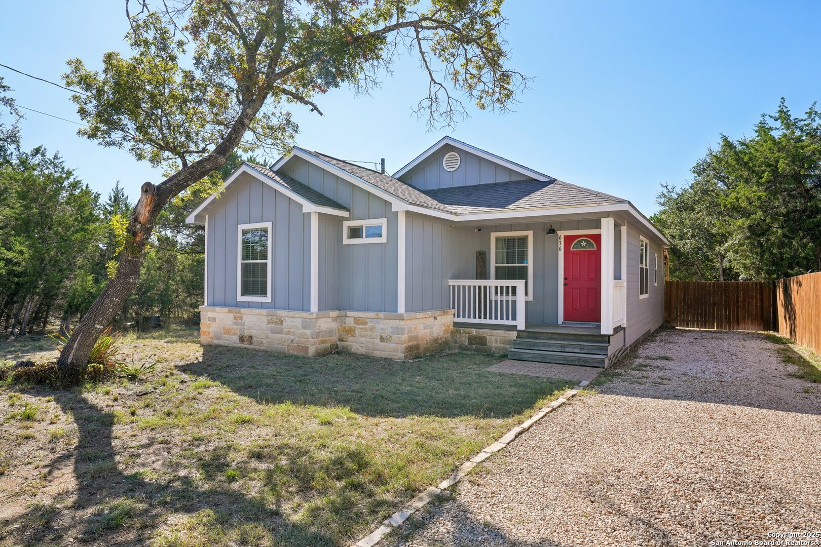 636 Skyline Drive Bandera TX 78003