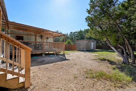 636 Skyline Drive Bandera TX 78003