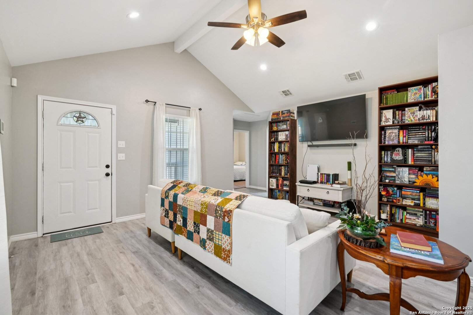 636 Skyline Drive Bandera TX 78003