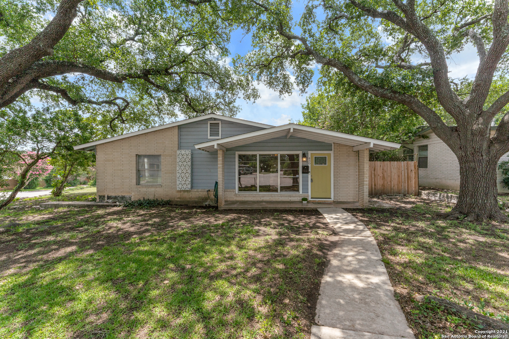 430 Redcliff Drive San Antonio TX 78216