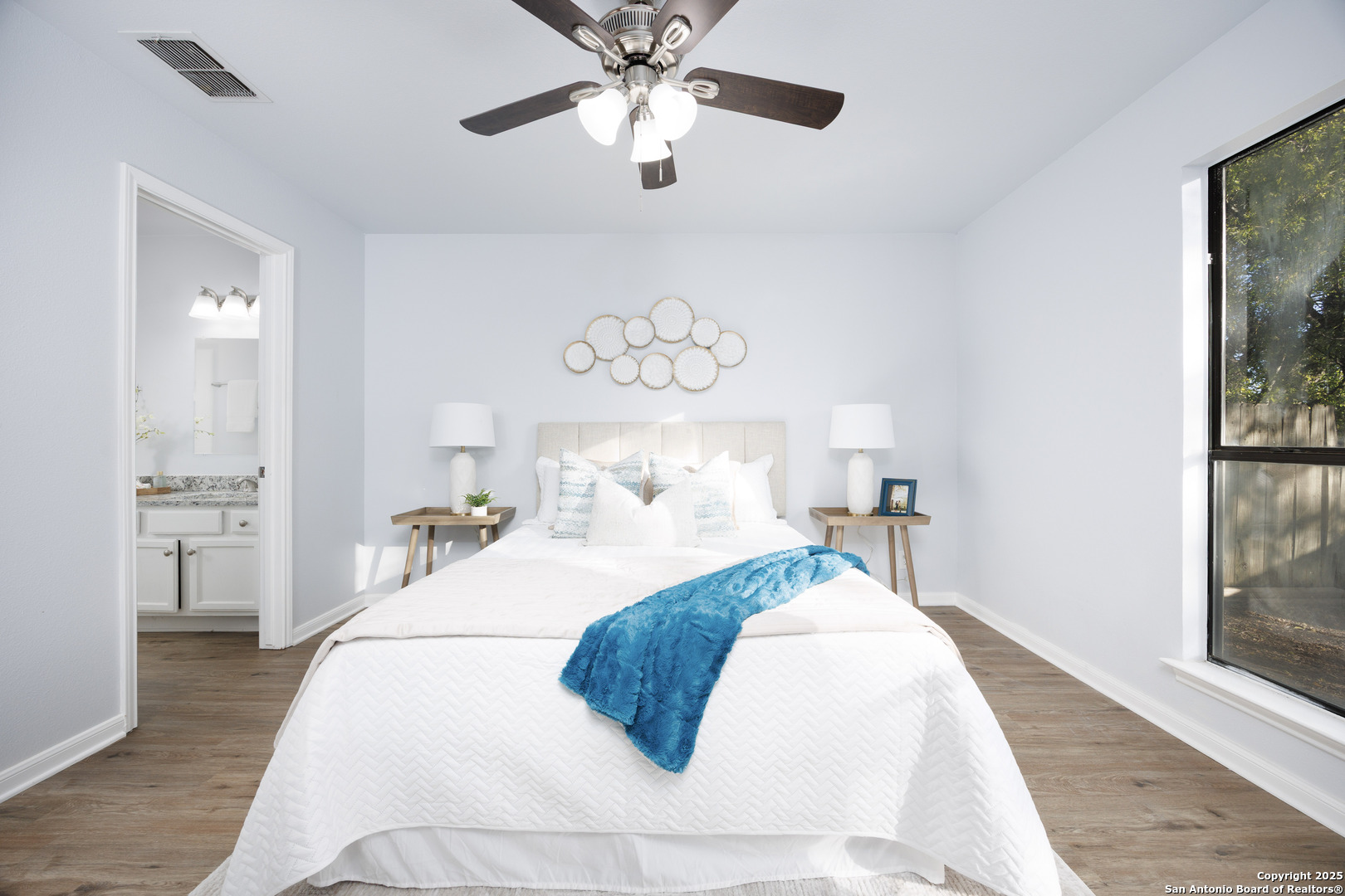 8222 Timber Slope San Antonio TX 78250