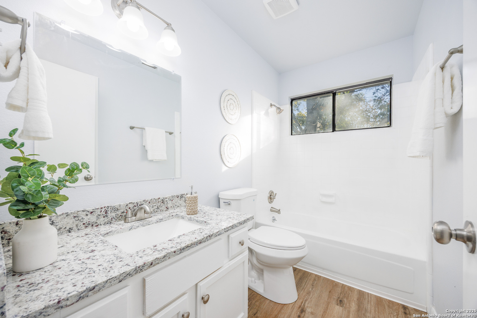 8222 Timber Slope San Antonio TX 78250