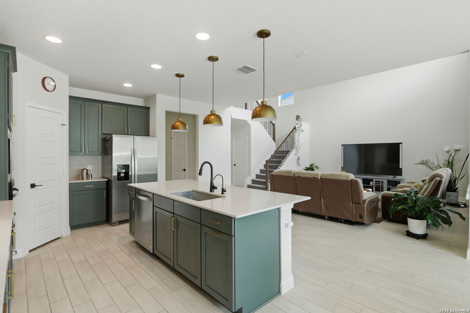 2115 Knippa San Antonio TX 78253