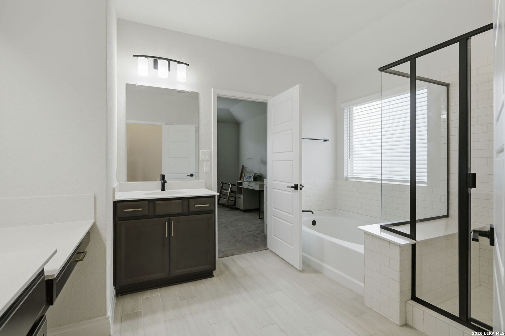 2115 Knippa San Antonio TX 78253