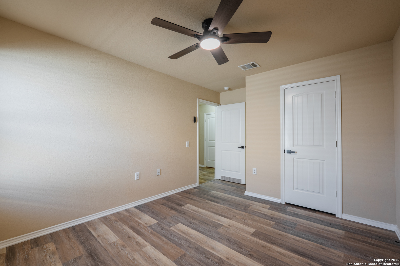 6958 Cozy Run San Antonio TX 78218