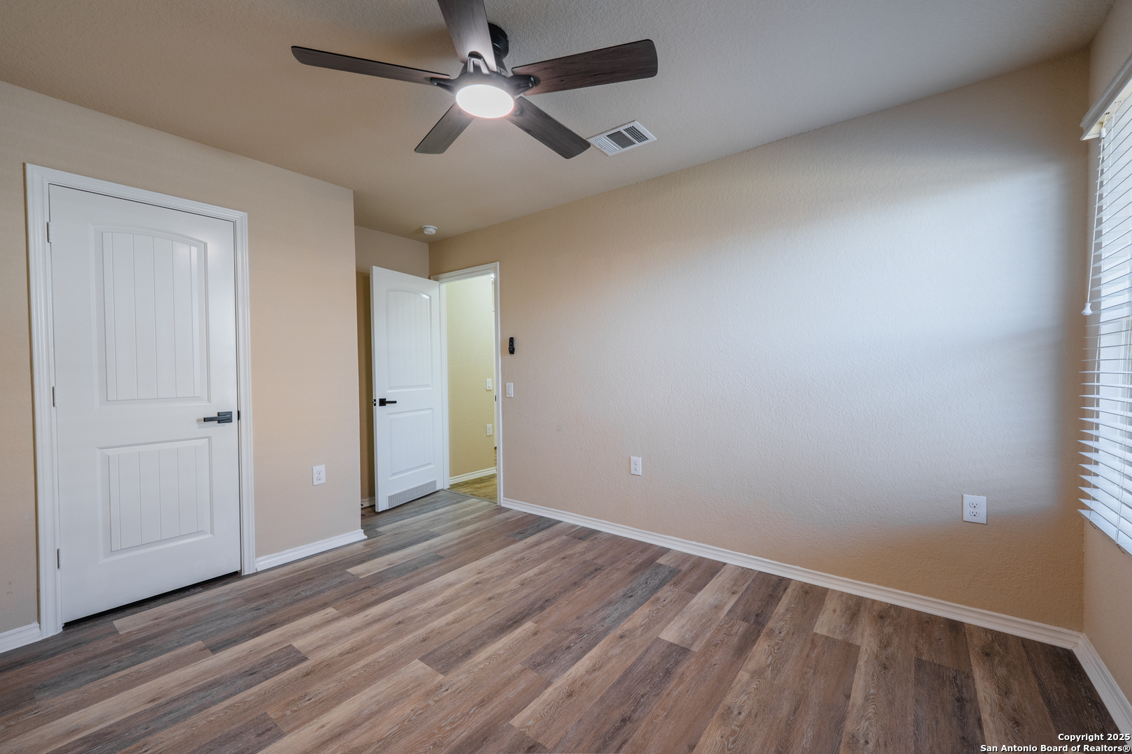 6958 Cozy Run San Antonio TX 78218