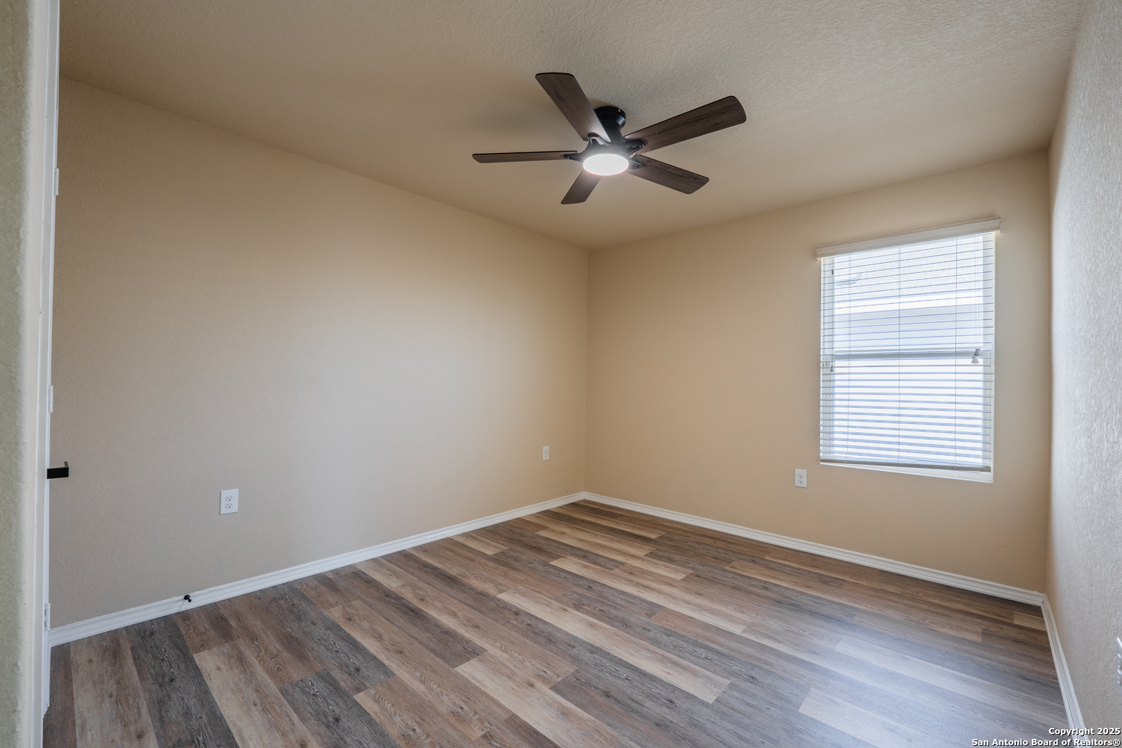 6958 Cozy Run San Antonio TX 78218