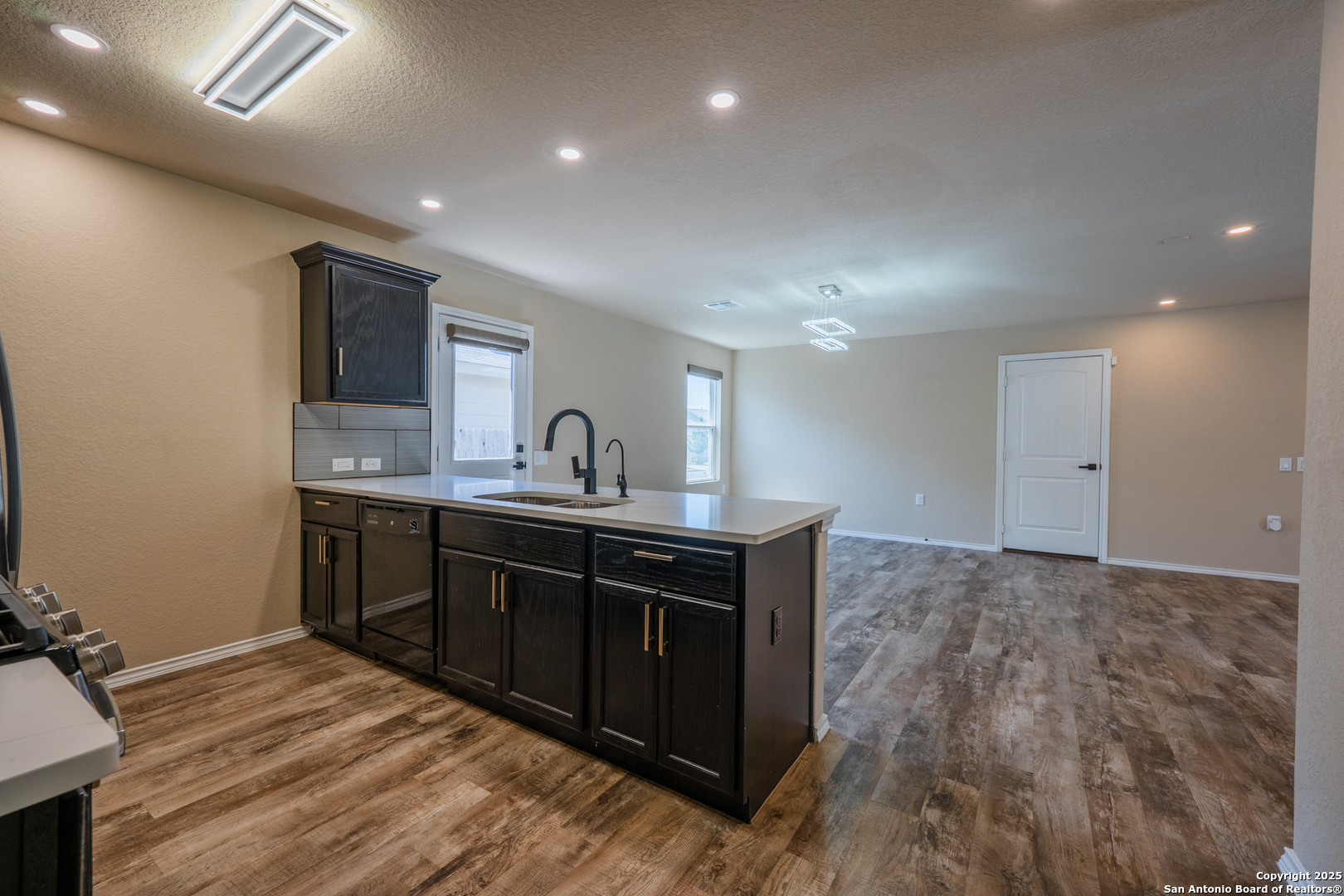 6958 Cozy Run San Antonio TX 78218