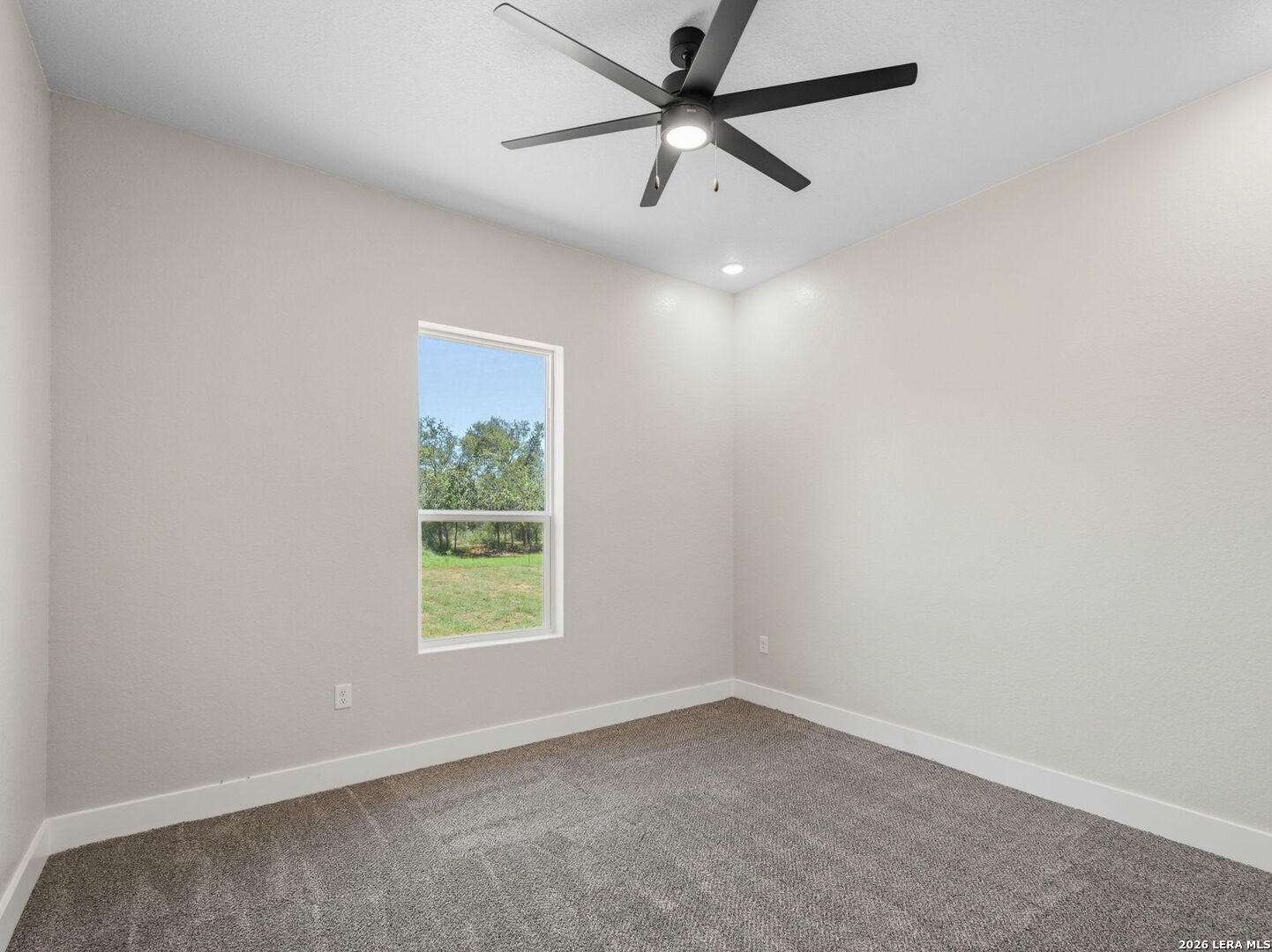 117 W Short Meadow Drive Lytle TX 78052