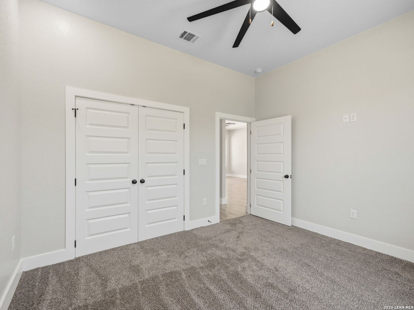 117 W Short Meadow Drive Lytle TX 78052