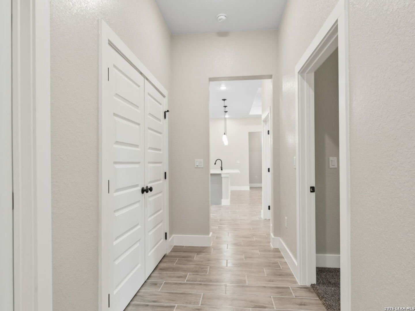 117 W Short Meadow Drive Lytle TX 78052